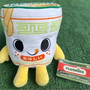 NWT Rare 2021 GameStop Funko Gamer Ramen Cup Exclusive Plush Plushies 5.5”